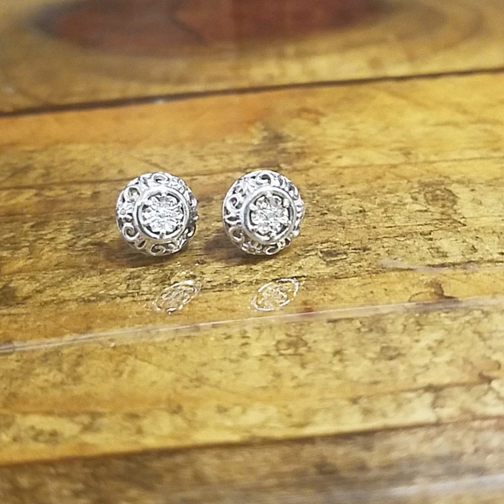 Beautiful stud earrings